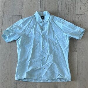 Hugo Boss Button Down Short Sleeve Sky Blue Casual Shirt Size Medium